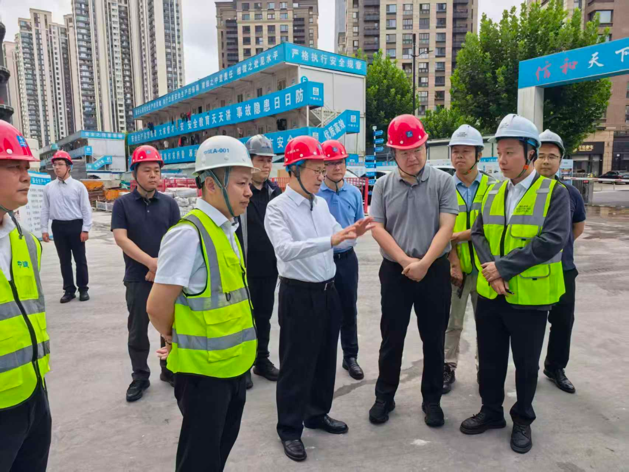 市建设交通工作党委、市住房城乡建设管理委开展住建领域中秋国庆长假安全检查